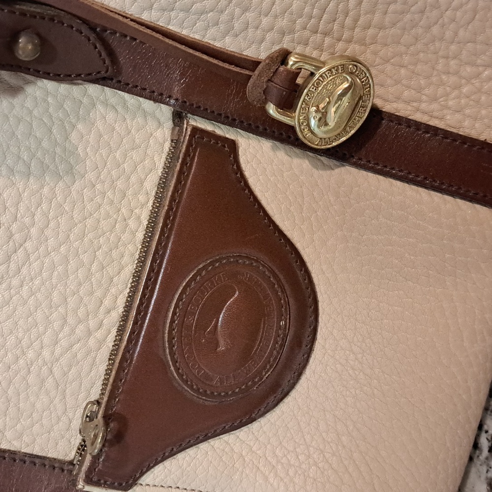 Vintage Dooney & Bourke Beige/Brown Pebbled Leather Tote Shoulder Bag - Picture 2 of 16